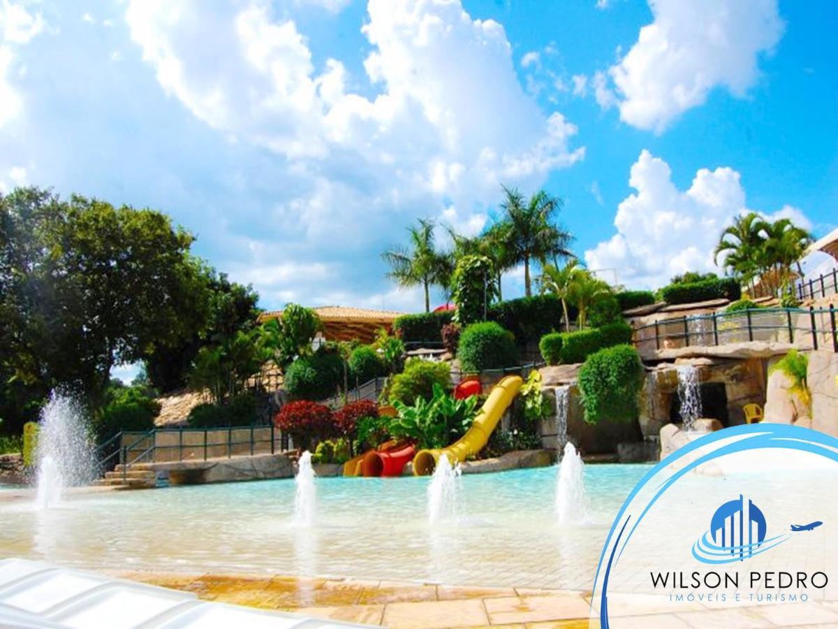 Piazza Diroma - Acqua Park E Splash Caldas Novas Exteriör bild