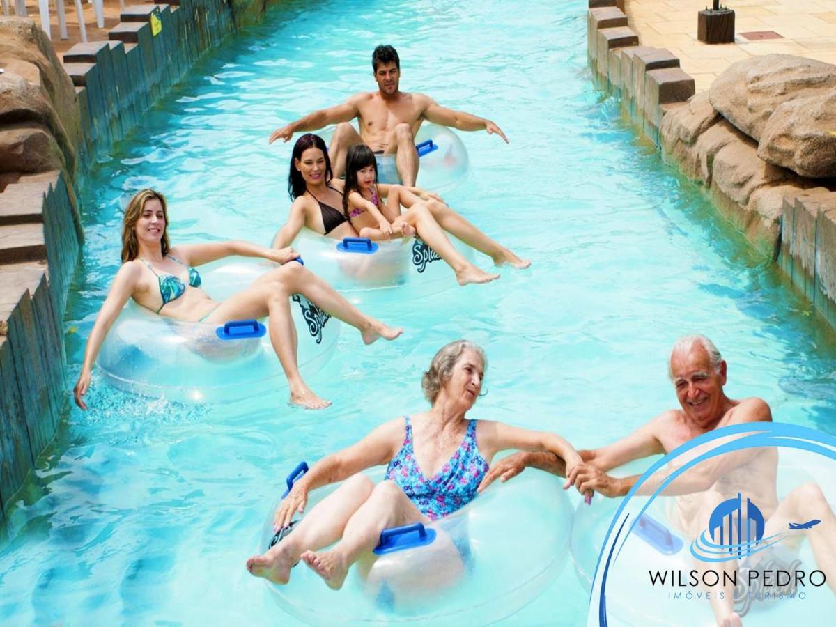 Piazza Diroma - Acqua Park E Splash Caldas Novas Exteriör bild